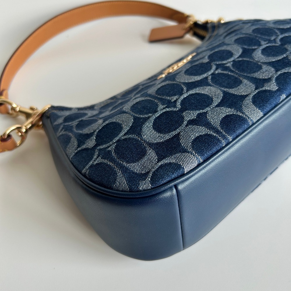 Coach Teri Indigo Signature Denim Leather Shoulder Bag Excellent - Picture 6 of 13